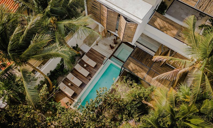 Zona Hotelera Villa | Azumaya Beach House Tulum – Beachfront, Chef Included