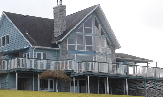 Port McNeill House | Azure Blue Beach House ~*~ Telegraph Cove B.C.