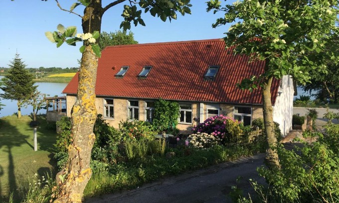 Nordborg Bed & Breakfast | Bøgebjerggård Bed & Breakfast