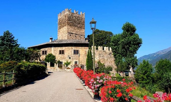 Pila Bed & Breakfast | B&B La Tour de Villa