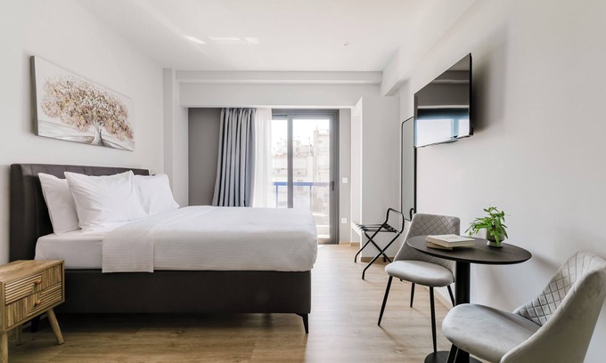 Dafni-Ymittos Apartment | B48 Athens Dafni