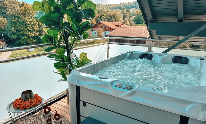 Kotzting Apartment | Bachgeflüster suite, incl. whirlpool, sauna