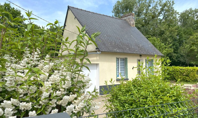 La Boussac House | Baie du Mont saint-Michel, Small charming gîte, 2*, France