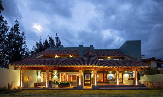 Balcones House | Balcones 5BR Villa | Weddings | Stunning Views