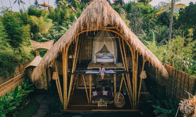 Selat Villa | Balikayanas - Ellena House