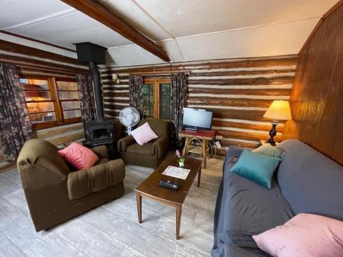 Rosedale House | Balsam Lake - 2-Bedroom Cottage #8