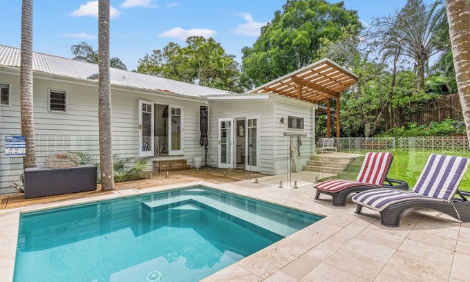 Bangalow Apartment | Bangalla is a haven of relaxation only 10 minutes walk from the Bangalow village