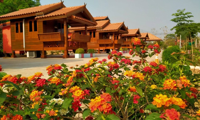 Chai Nat Hotel | Bank Resort