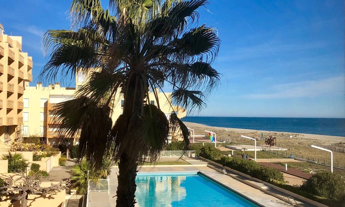 Saint-Hippolyte Apartment | BARCARESA-RAVISSANT APARTMENT SWIMMING POOL SEA VIEW WIFI FREE PARKING