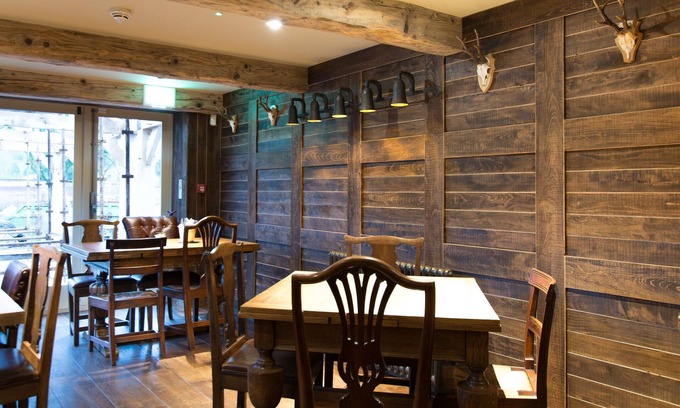 Fence Bed & Breakfast | Barley Mow