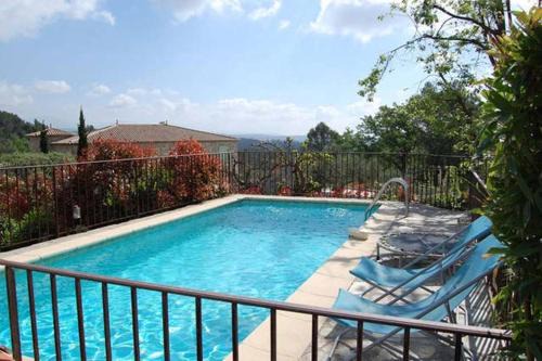 Seillans Apartment | Bastide Provençale Les Mûriers d'Engaspaty