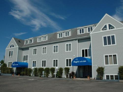 Bayfield House | Bayfield on the Lake Condos