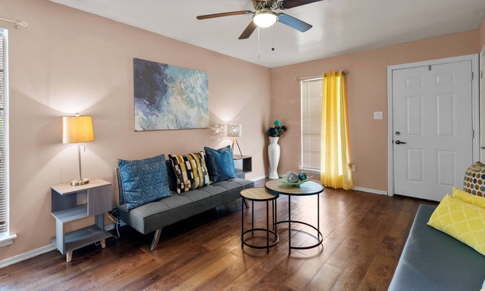 Shreveport House | Baylor House of Blues