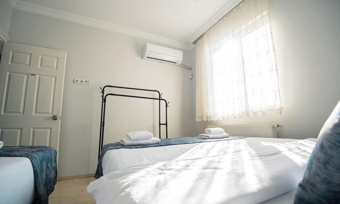 Trabzon Apartment | Bayrak Apartmanı Downtown Bayrak Residences Cumhuriyet Muhittin Sk. No:11, 61050