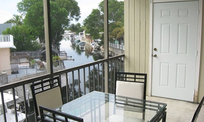 Cross Key Waterways Condo | Bayside Condo with Boat
