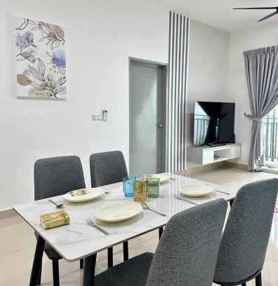 Bukit Jong Apartment | Bayu Temiang Homestay