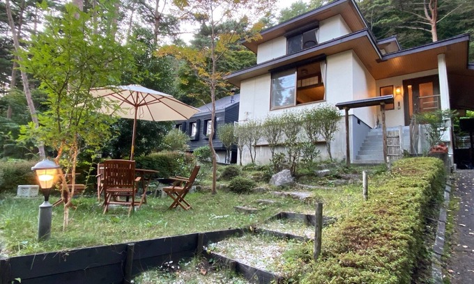 Oishi House | BBQ available Luxury villa Borealis in the midd - Luxury villa with BBQ facilities overlooking Mount Fuji Borealis/Minamitsurugun Yamanashi