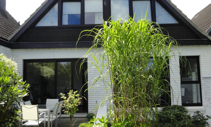 Schilksee House | Beach and sea(h)r in a vacation home with garden close to the beach at Schilksee⛵️