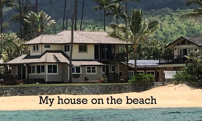 Waialua House | Beach Front 180 Degree View Of The Ocean - Gorgeous