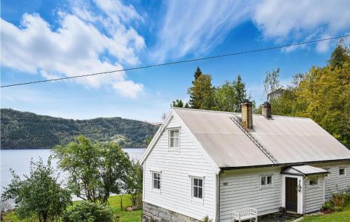 Samnanger House | Beach Front Home In Tysse With Wifi