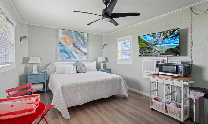 Pirates Beach House | Beach Haven- Overlook the gulf!