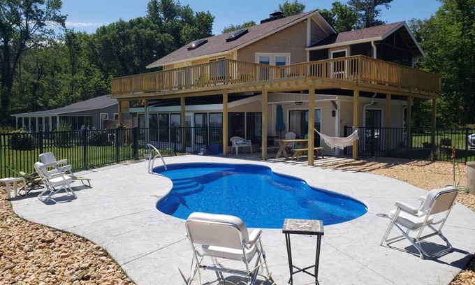 Ophelia House | Beachfront house on Potomac-Chesapeake Bay