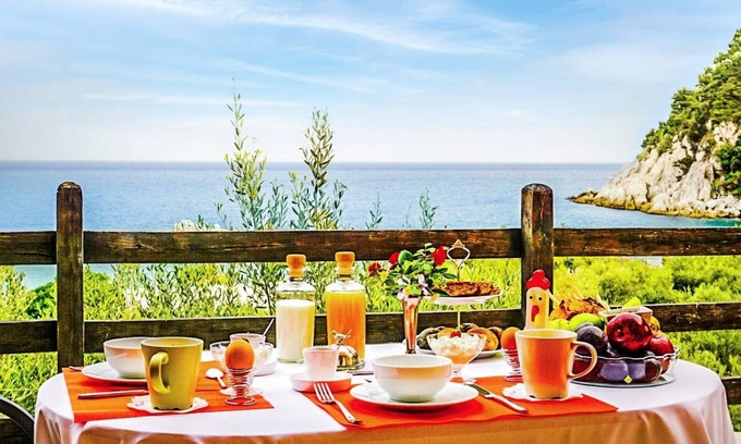 Papa Nero Apartment | Beachfront Pelion Getaway - Cozy Summer Haven