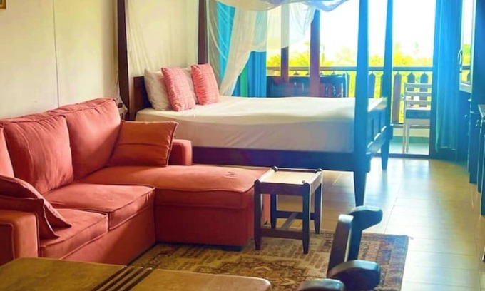 Diani Beach Apartment | Beachfront StudioApartment with clear Ocean views