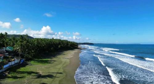 Maydolong Apartment | Beachfront Surf'apartment