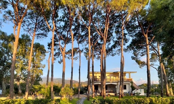 San Sostene Marina Villa | Beachfront Villa with spacious garden and direct beach access