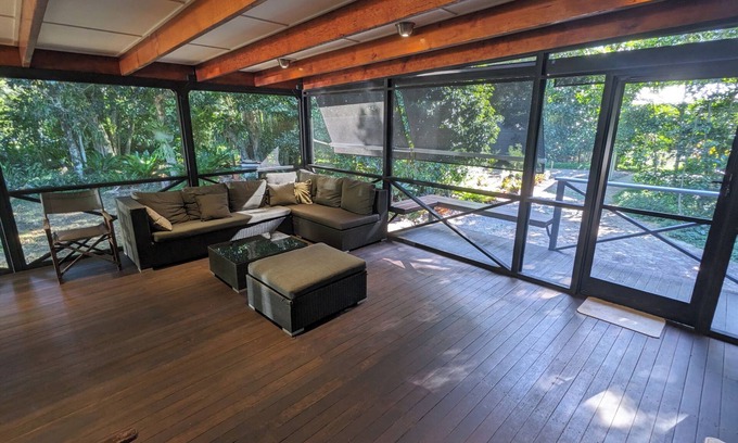 Beachmere House | Beachmere Escape - Unique and Tranquil. Just what you need. Book now!