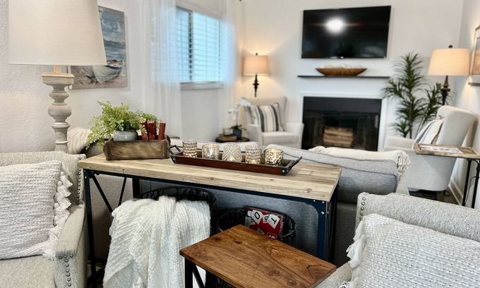 Cocoa Beach House | Beachside Bungalow- Entire House, Steps to Beach. Fire Pit and Home Gym!