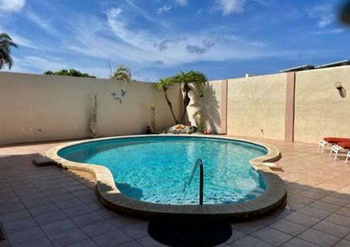 Malmok Villa | Beachside Villa at Boca Catalina