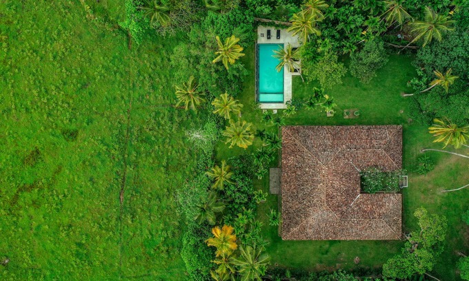 Unawatuna Villa | Beautiful Staffed 5 Bedroom Villa, Very Personal Touch Overlooking Paddy Fields