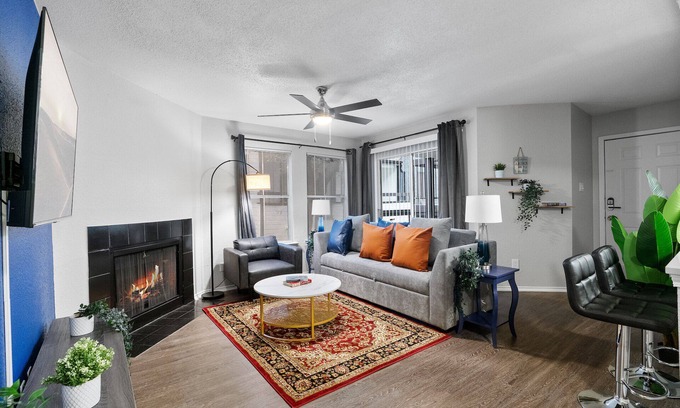 University Hills and Windsor Park Apartment | Beautiful 2BD/2BA in University Hills 7334