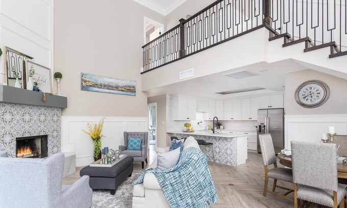 Inner Circle House | Beautiful 3-bedroom house with office in Scottsdale.