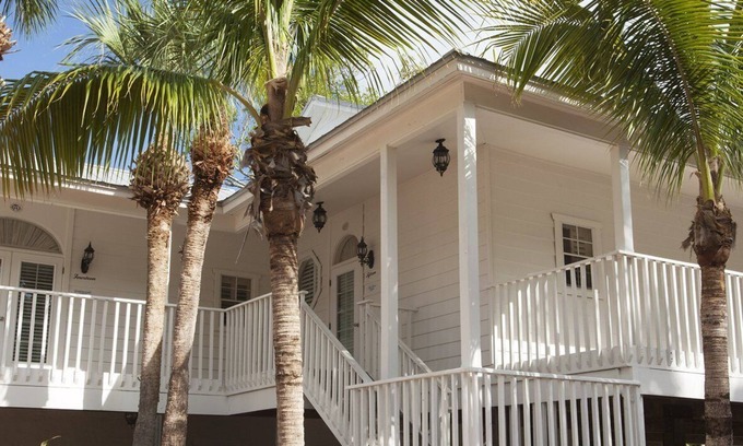 Whitney Beach Apartment | Beautiful 4 bedroom unit at resort, sleeps 10