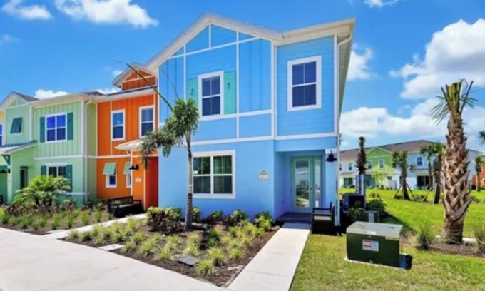 West Kissimmee Cottage | Beautiful 4BR 3BR cottage with AC in Kissimmee near Disney World