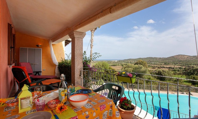 Maiorca Apartment | Beautiful Apartment “Sunrise” with Sea View, Balcony, Terrace & Pool; Parking Available