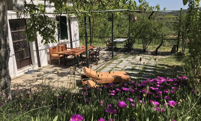 Kantanos-Selino House | Beautiful and spacious stonehouse