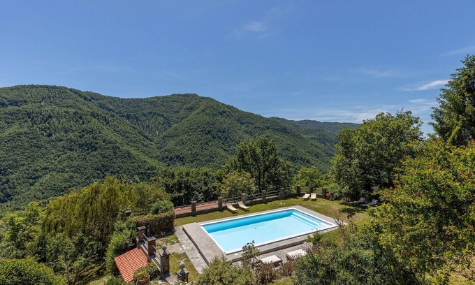 Comano Apartment | Beautiful apartment in Comano -MS-