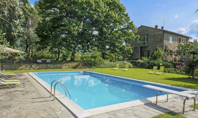 Rufina Villa | Beautiful apartment in villa for 4 people with pool, WIFI, terrace and pets allowed