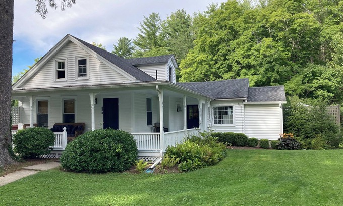 New Marlborough House | Beautiful Berkshire Home - in the heart of Southfield, Ma. -The Berkshires