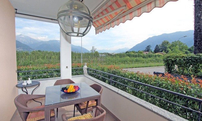 Ascona House | Beautiful detached house with lawn on the edge of the village