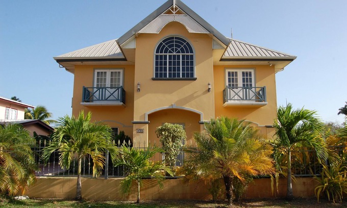 Bon Accord Village Villa | Beautiful four Bedroom Villa-Casa Del Sol Tobago, ideal location