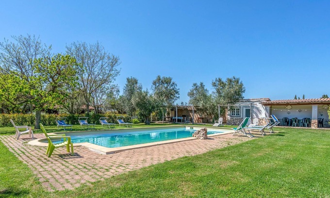 Montalto di Castro House | Beautiful home in Montalto di Castro