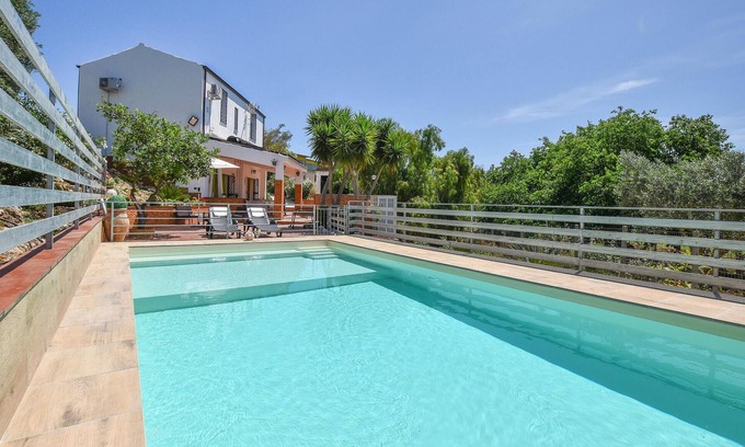 Partinico House | Beautiful home in Trappeto