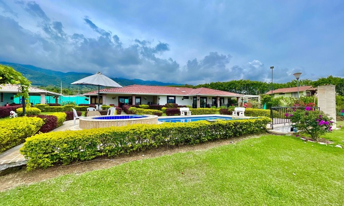 Calima Villa | Beautiful Luxurious Villa on Lake Calima