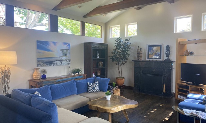 La Jolla Shores House | Beautiful Modern La Jolla Beach House