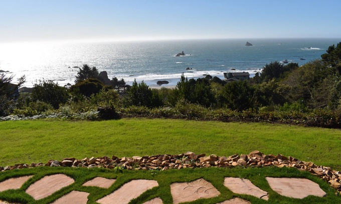 Brookings House | Beautiful Ocean View Home on the Majestic Oregon Coast